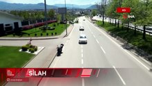 Kocaeli'de bir minibüs dolusu silah ve malzemeleri ele geçirildi