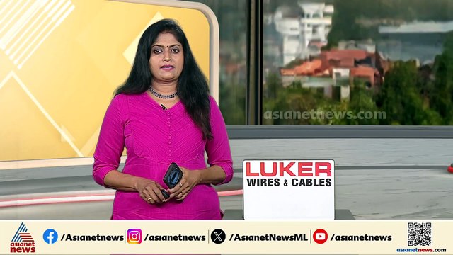 പാലക്കാട് വീടിനകത്ത് കിടപ്പുമുറിയിൽ മൂർഖൻ പാമ്പ്; സർപ്പ വളണ്ടിയർ പാമ്പിനെ പിടികൂടി