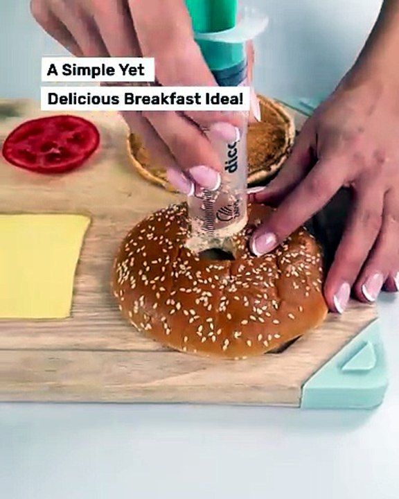 Mini eggs and burger bites breakfast🍔🍳