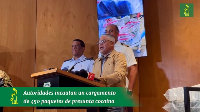 Autoridades incautan un cargamento de 450 paquetes de presunta cocaína