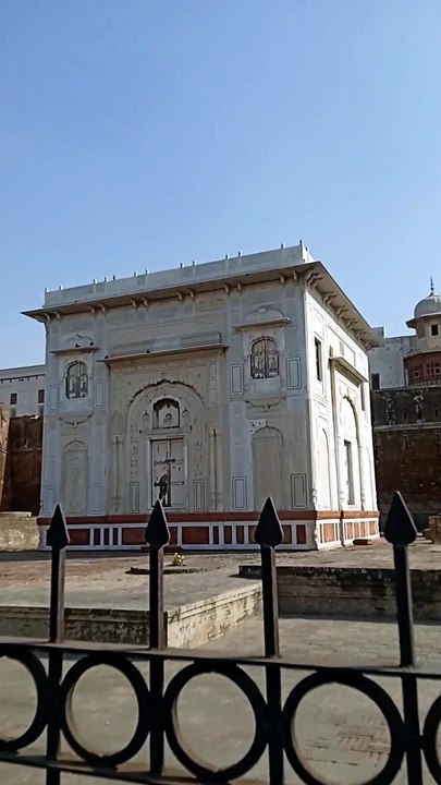 Vastee ram samadahee