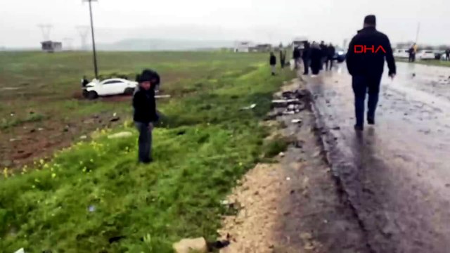 Siirt’te koyun yüklü kamyonet ile otomobil çarpıştı: 2 ölü, 3 yaralı