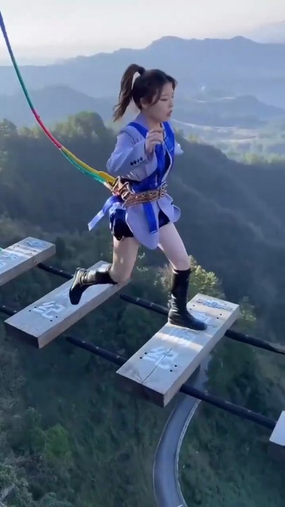Do not Look down !!!!!!!!