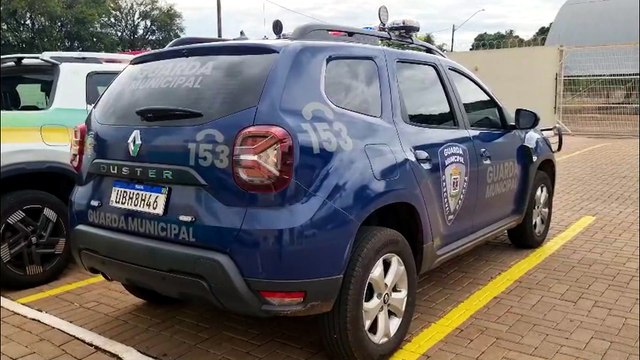 Solto pela Justiça, homem foge da GM e é preso novamente em ponto conhecido do tráfico