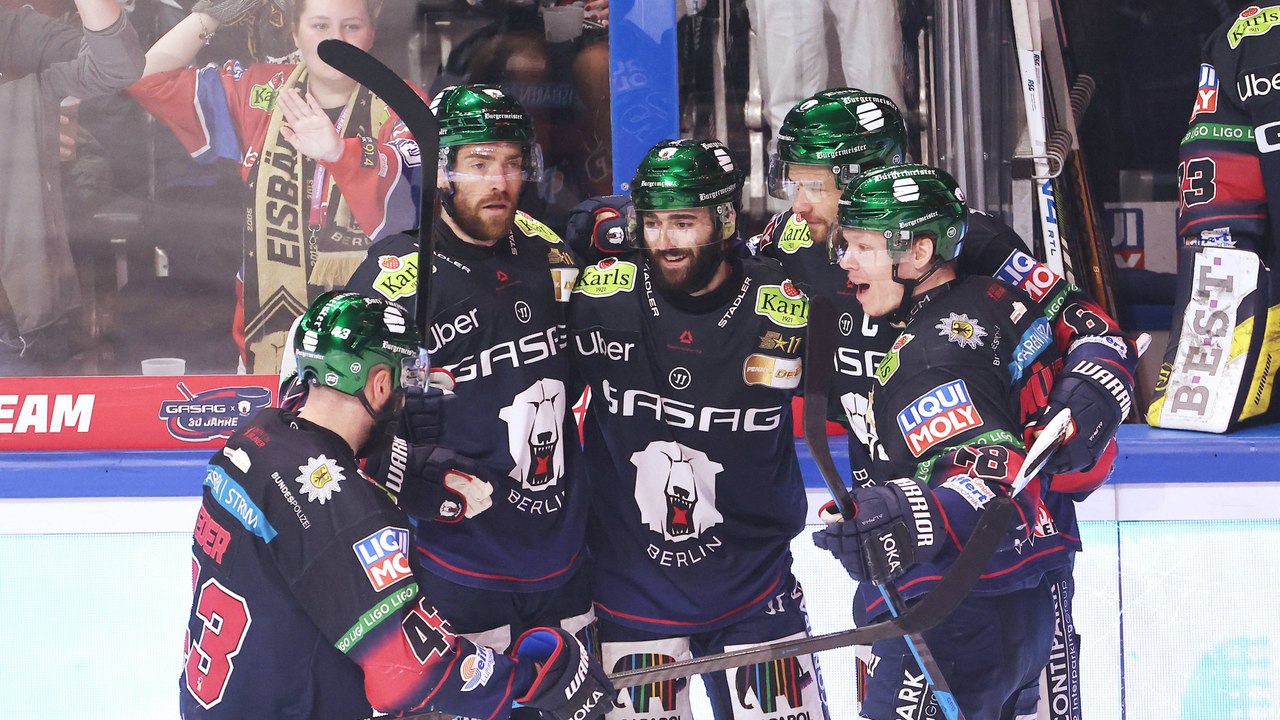 Adler wieder früh überrascht: Eisbären auf Titelkurs