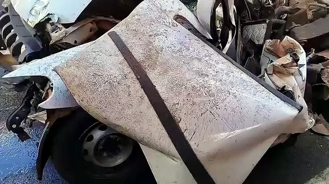 Caminhão sem freios provoca acidente grave e deixa um morto na BR-376