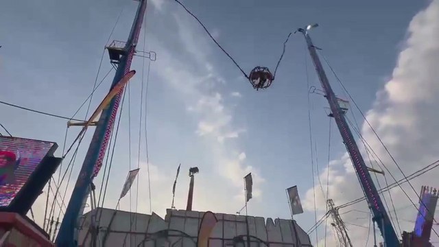 Pánico en la Feria de Sevilla con la rotura de una atracción cuando montaban unos niños