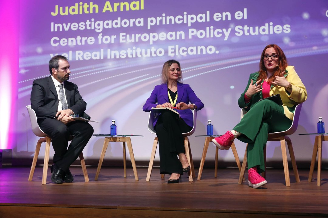 Jornada - Summit Inetum: IA, geopolítica y talento - Coloquio
