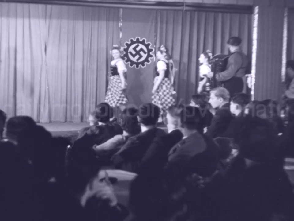 Mēs strādājam Vācijā [Wir arbeiten in Deutschland] 1943
