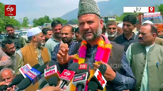 ممبر اسمبلی ترال رفیق احمد نایک نے ٹاؤن کو جازب نظر بنانے کے لیے پروجیکٹ کی سنگ بنیاد رکھی