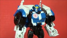 TRANSFORMERS: Robots in Disguise Warrior Class STRONGARM | Canadia' Reviewer Ep#191