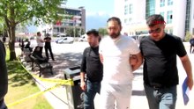Yeni sevgili dehşet saçtı! Eski eşi sokak ortasında bıçakladı