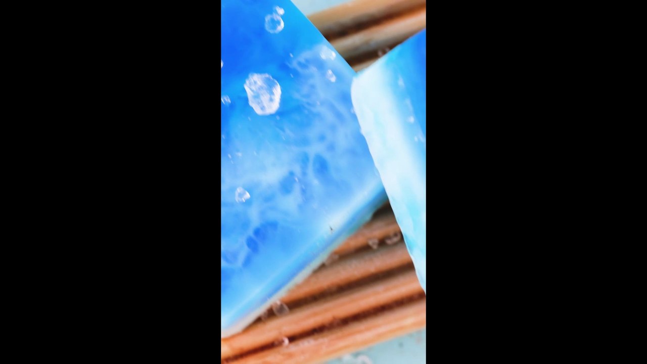 How to Make Ocean Wave Soap Bars | The Soap Kitchen UK