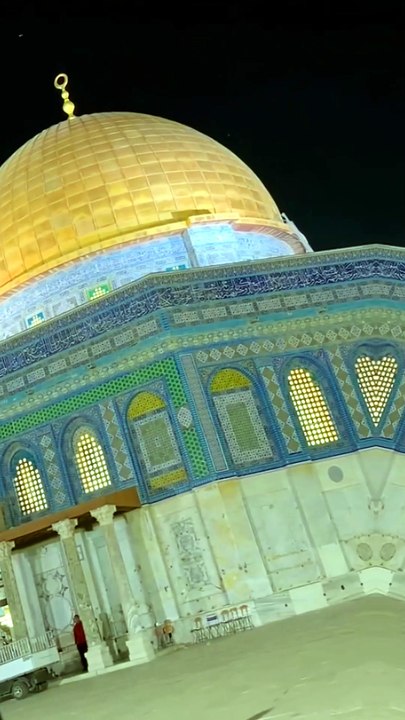 Azaan for dinner from Al-Aqsa ❤️ If you get the video, like it #ilovemuhammadﷺ #alaqsamosque