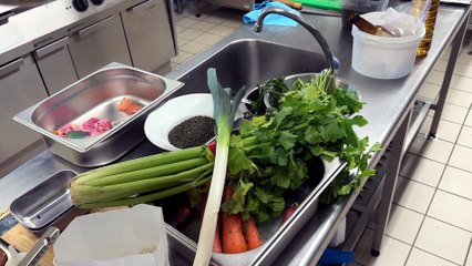 Saint-Etienne : 8 candidats se d&eacute;partagent lors de la s&eacute;lection r&eacute;gionale d'un concours de cuisine