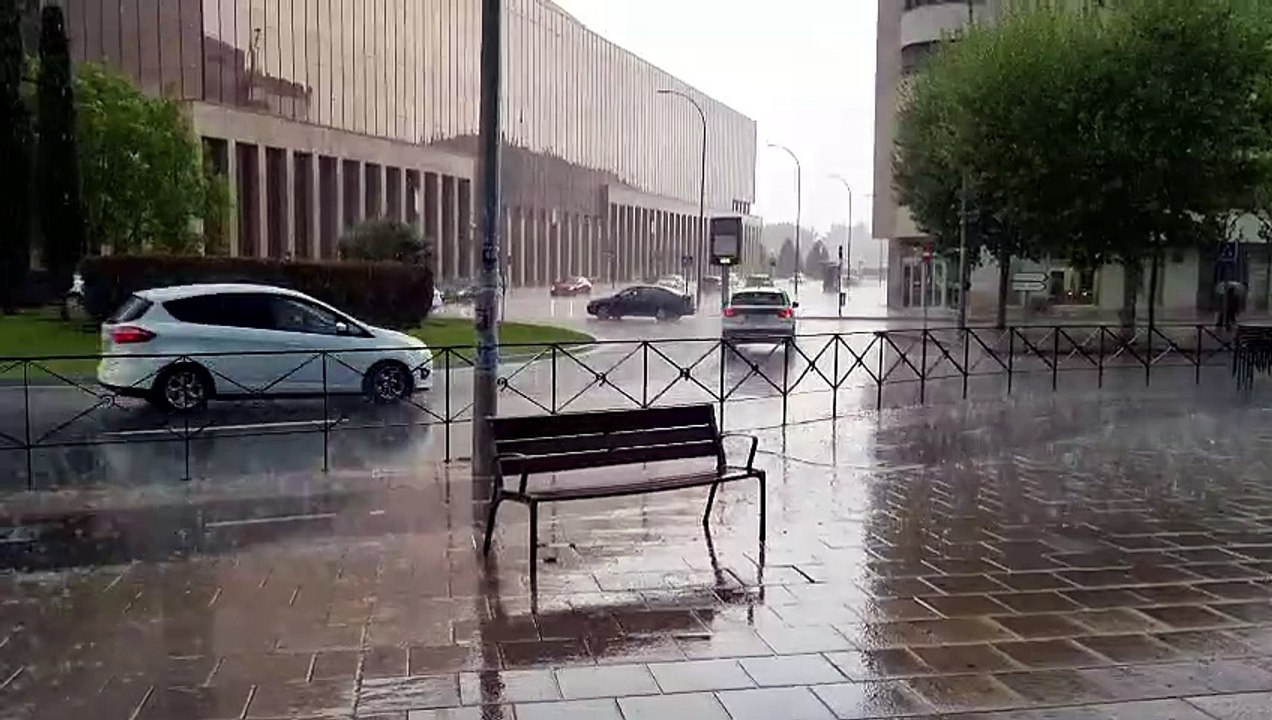 Tormenta de primavera en León