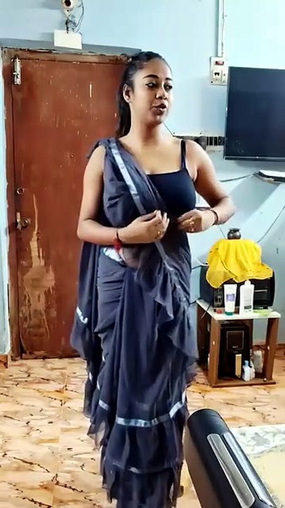 Black bra and black saree blouse Kasi ha