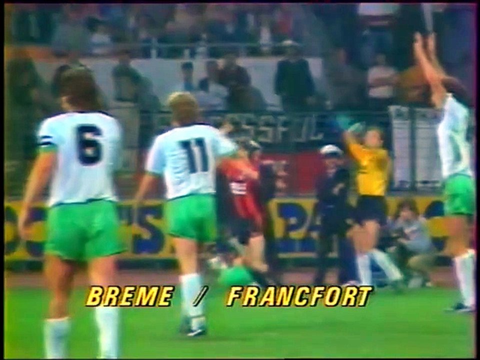 BREME - FRANCFORT - 1985 - SAISON 1985/1986 -