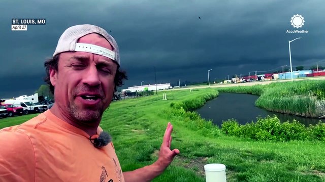 Tornado-warned storm looming over St. Louis