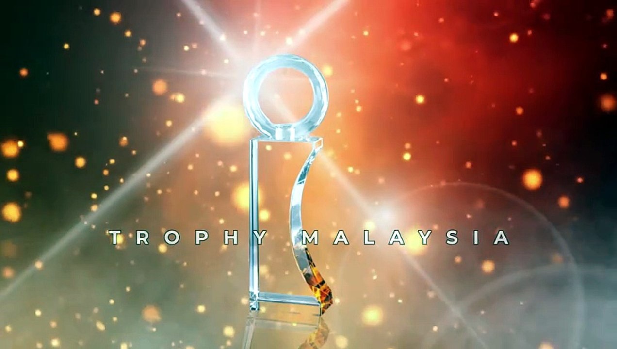 Crystal Globe Trophies at Trophy-World Malaysia | Custom Trophies & Plaques Supplier