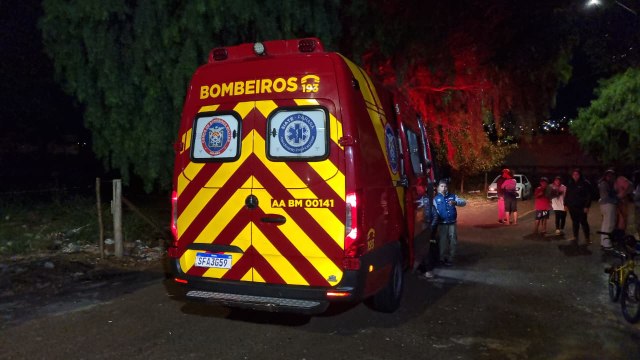 Criança de 8 anos sofre queda de bicicleta e é atendida pelo Siate