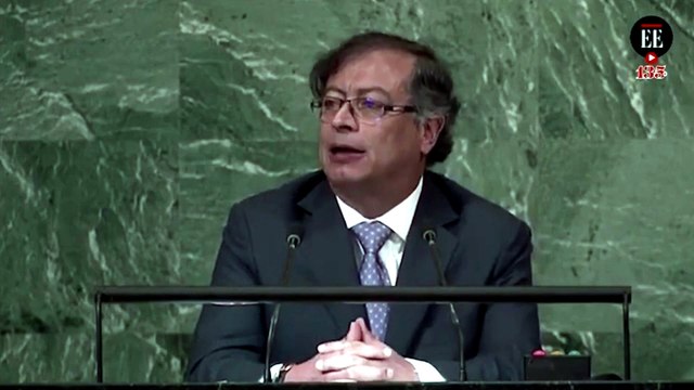 Gustavo Petro: “¿Para qué la guerra si lo que necesitamos es salvar la especie humana?”