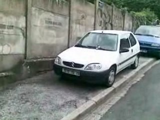 Stationnement interdit pour les uns ..