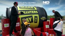 Greenpeace проводит пляжную акцию против нефти и газа на конференции в Колумбии