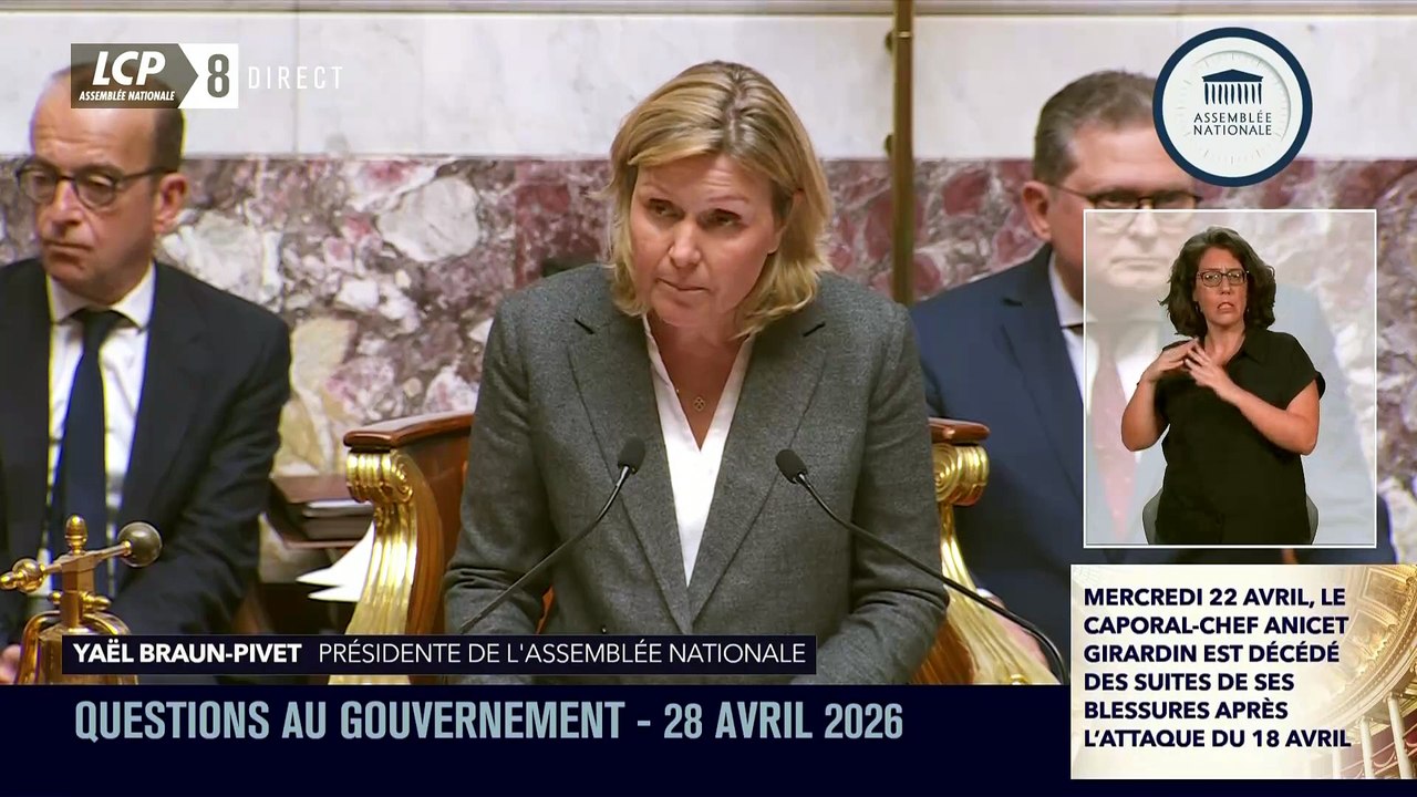 Regardez l’hommage des députés rendu, cet après-midi à l’Assemblée nationale, aux deux soldats français tués au Liban, Florian Montorio et Anicet Girardin - VIDEO