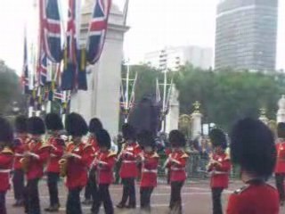 Releve de la garde [London]