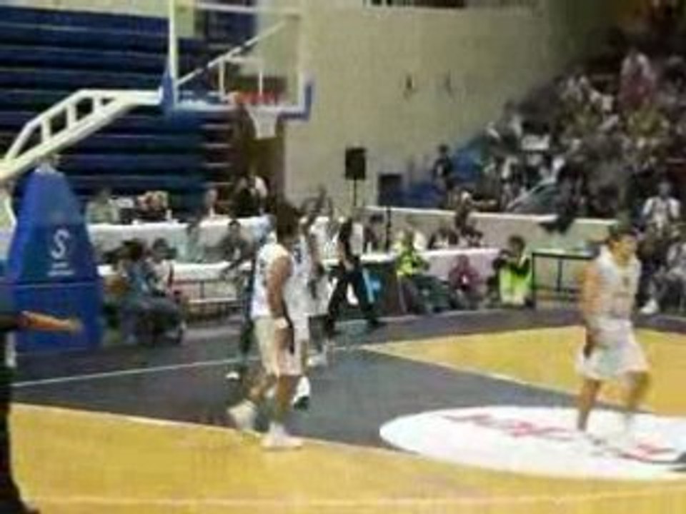 Dunk de turiaf tournoi de paris