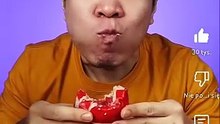 Makan sesuai nama ''nindy'' jon cit