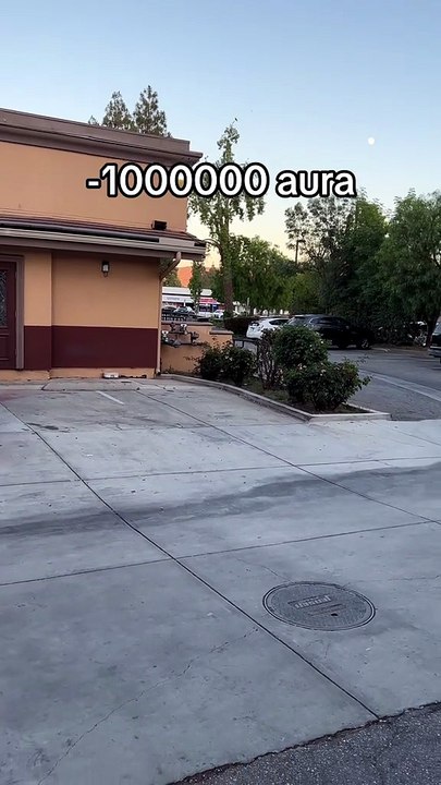 Aura 😂
