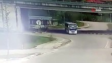 44 kişinin yaralandığı feci kazanın görüntüleri ortaya çıktı