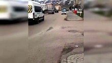 Ters yönde giden trafik canavarı pişkin tavrıyla tepki çekti
