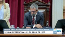 Así ingresaba Adorni al recinto para brindar su informe