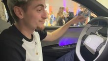 Au moins il est drôle !
