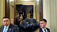 Milei, sobre el informe de Adorni: "Fue suficiente, chorros".
