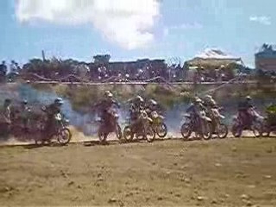 départ de motocross a porto vecchio