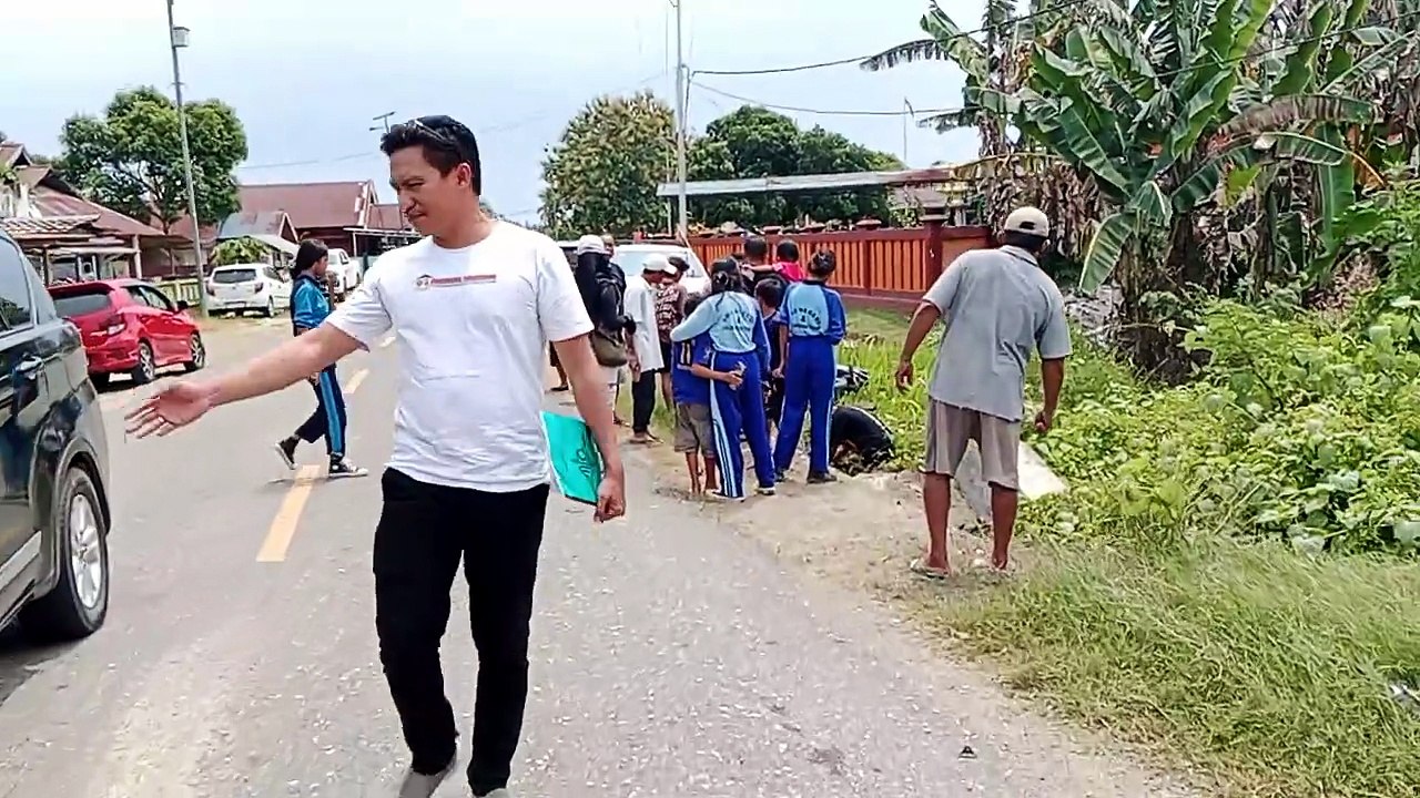Tabrakan Sepeda Motor di Desa Nusajaya