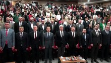 Prof. Dr. Ahmet Hamdi Topal: "Akif toplumu etkileyen büyük krizler karşısında cesareti öne çıkarmıştır"
