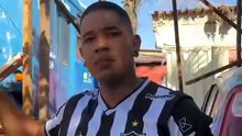 Ônibus perde controle e invade casa no bairro Goiânia, em BH
