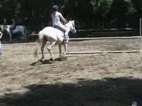 Saut sans étriers avec Fanny