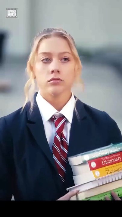 Warte! Unsere Gross-Oma ist 18 Jahre altes kurzes Drama | Ganzer Film Deutsch