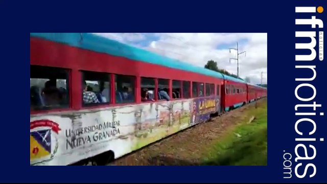 Choque entre Tren de la Sabana y vehículo particular generó caos vial en el norte de Bogotá