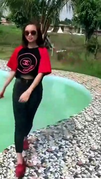 Unexpected Splash: Hilarious Water Fails!