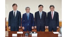 구윤철 "금융·외환 변동성에도 위기 대응력 충분" / YTN