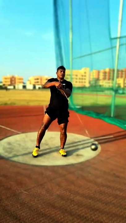 Hammer throw practice