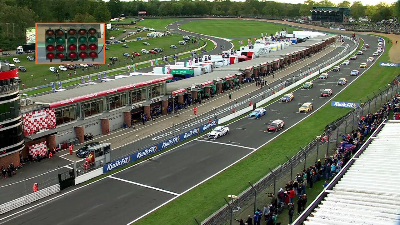 BTCC 2025 Round 10, Brands Hatch, Race 3 & Season Celebrations