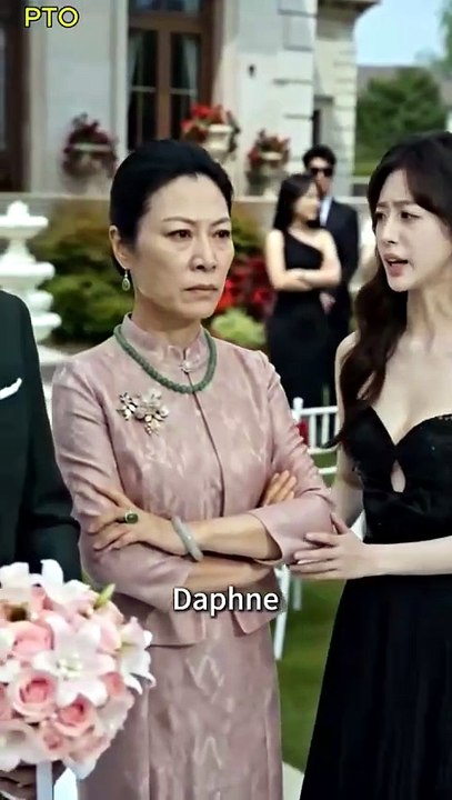 Poor Bride Her Mom Is A Ceo New